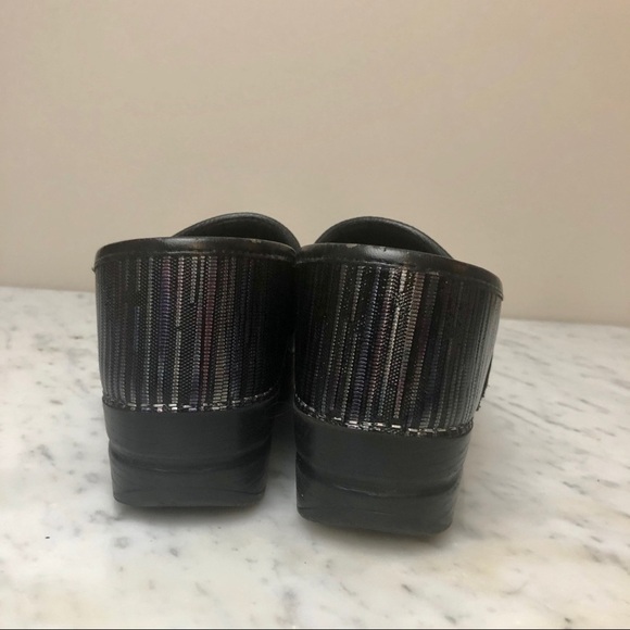 Dansko Shoes - Picture 4 of 6